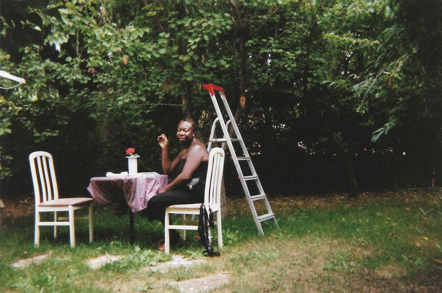 Nina Simone dans son jardin de Bouc-Bel-Air