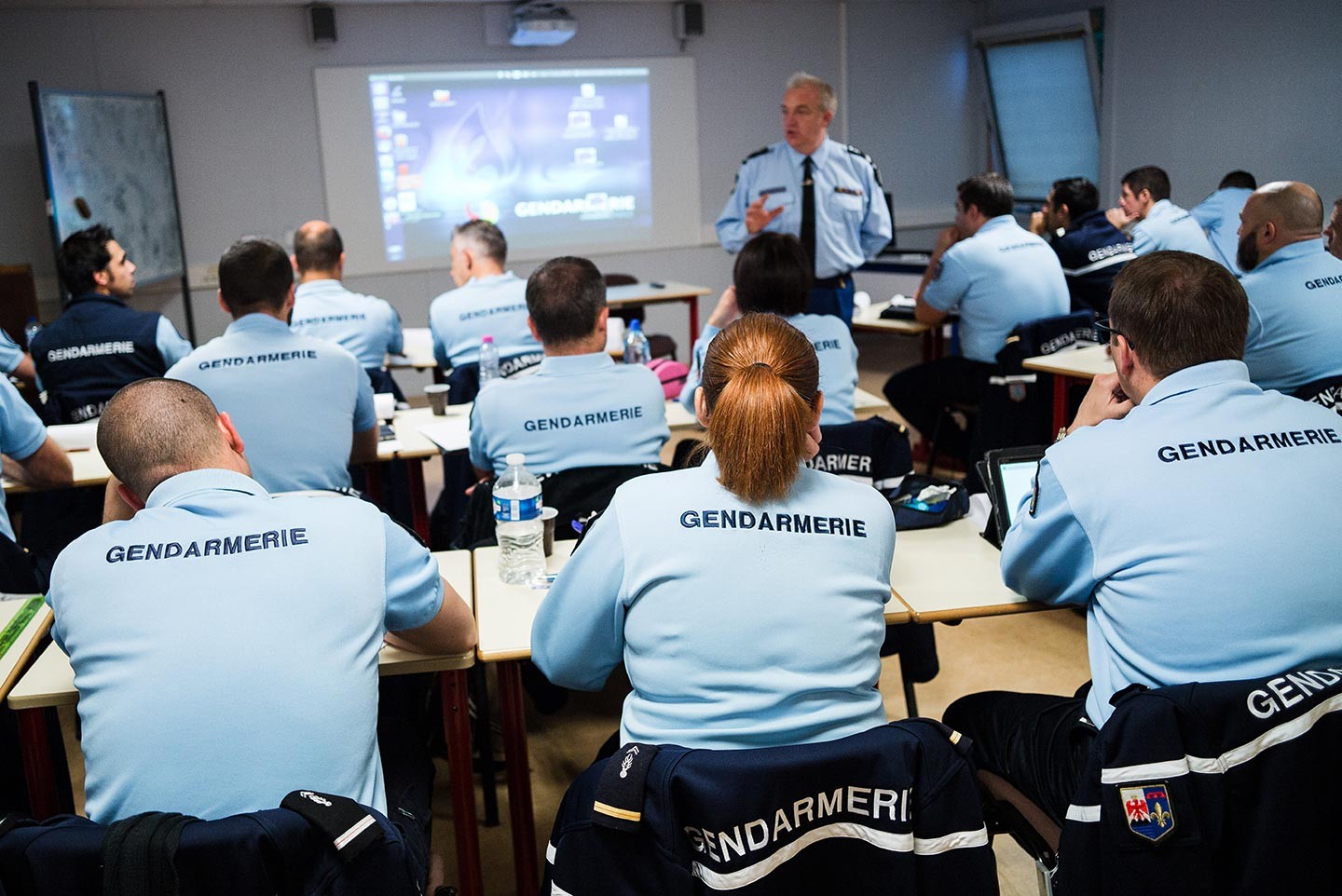 Les gendarmes font l’école financière
