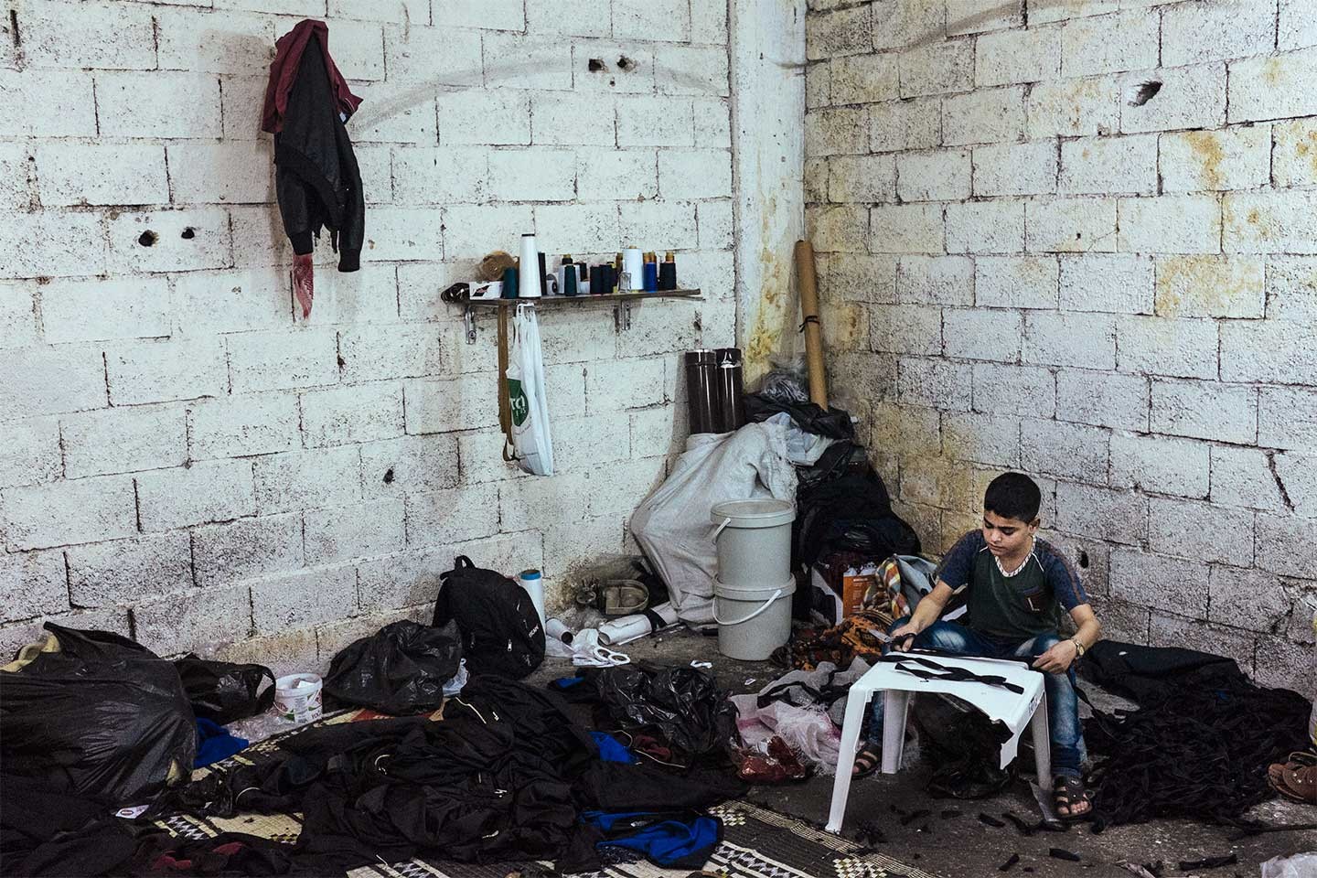 Vidéo : en Turquie, dans un atelier où travaillent des enfants syriens