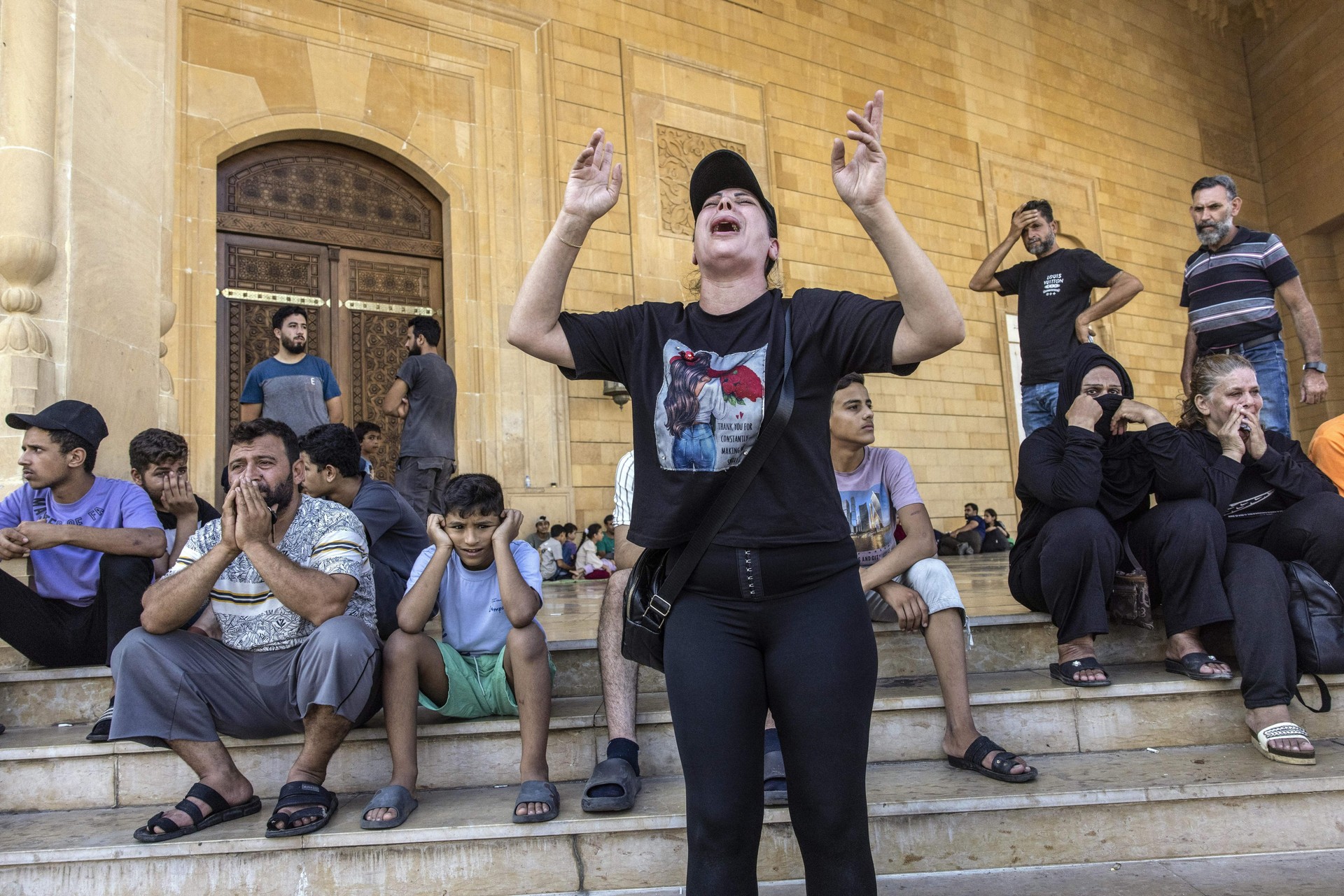 Les Libanais plongent dans l’abîme et l’inconnu