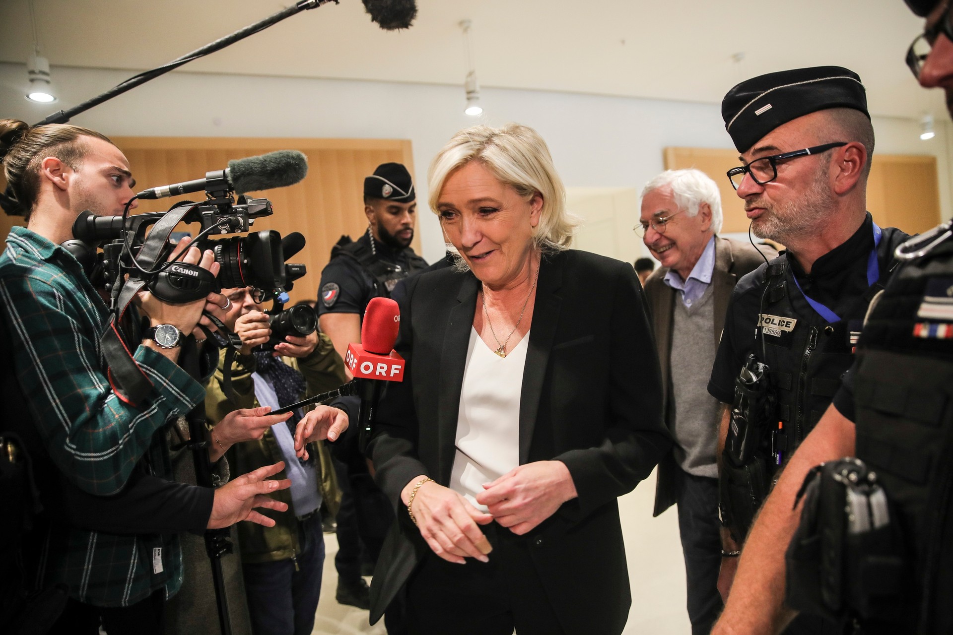 Au procès du RN, le naufrage national de Marine Le Pen