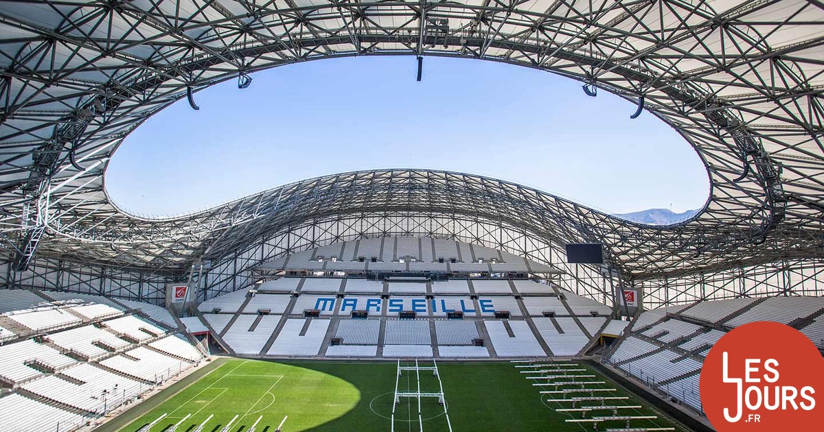 Marseille: la pelouse du stade Vélodrome sauvée de la sécheresse